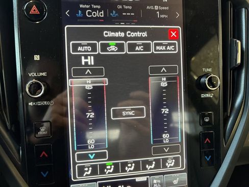 Used 2025 Subaru Forester Premium image 26