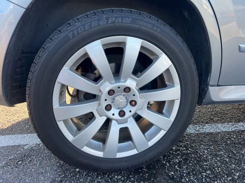 Used 2012 Mercedes-Benz GLK 350 2WD image 17