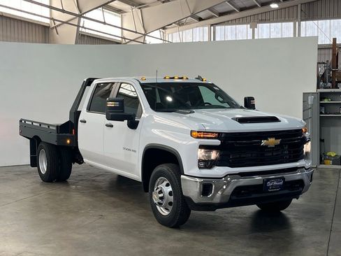 New 2025 Chevrolet Silverado 3500 W/T w/ WT Convenience Package image 8