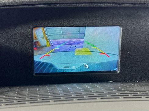 Used 2019 Ford Transit 250 148 Low Roof image 19