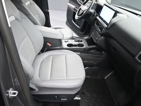 Certified 2025 Ford Bronco Sport Badlands AWD/4WD image 30