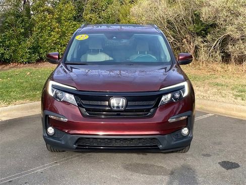 Used 2022 Honda Pilot Special Edition image 2