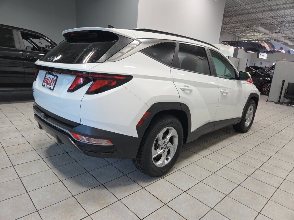 Used 2024 Hyundai Tucson SEL FWD image 11