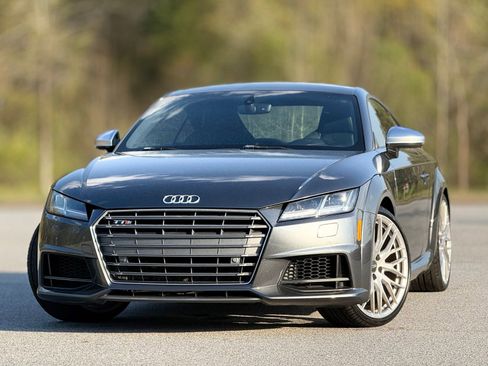 Used 2016 Audi TTS 2.0T Coupe w/ Technology Package AWD/4WD image 2