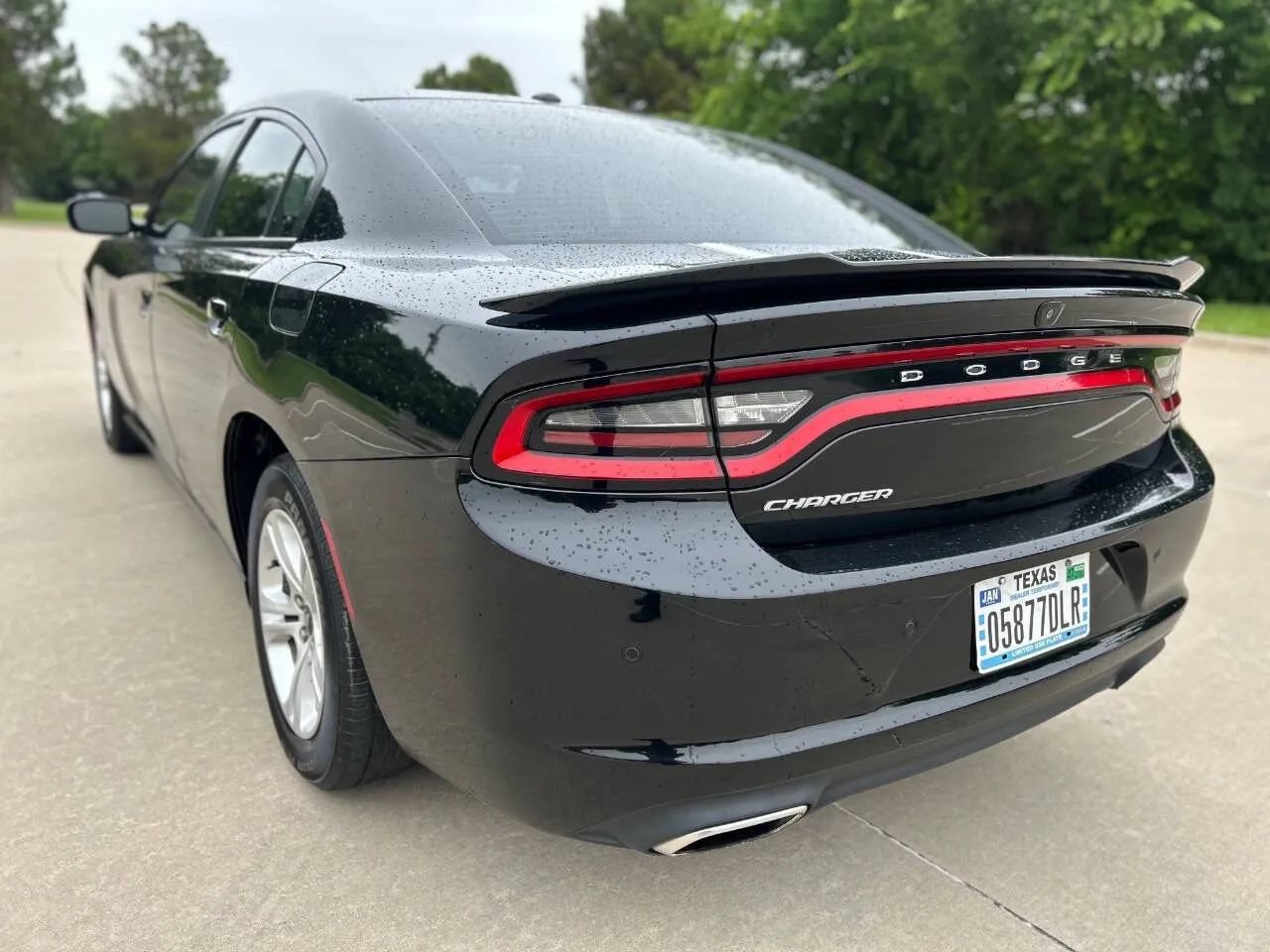 Used 2019 Dodge Charger SXT w/ Leather Interior Group RWD image 8