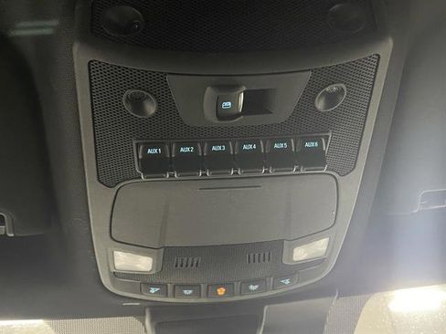 Used 2022 Ford F250 Lariat w/ Black Appearance Package image 36