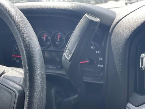 Used 2021 Chevrolet Silverado 1500 Custom Trail Boss AWD/4WD image 22