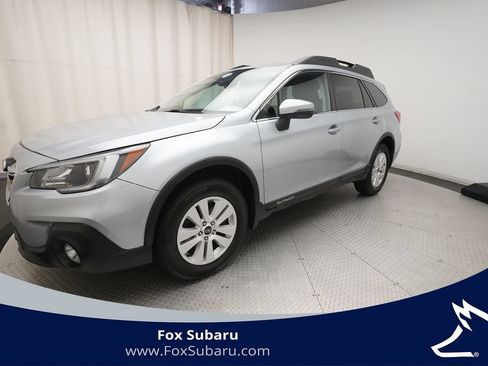 Used 2019 Subaru Outback 2.5i Premium AWD/4WD image 1