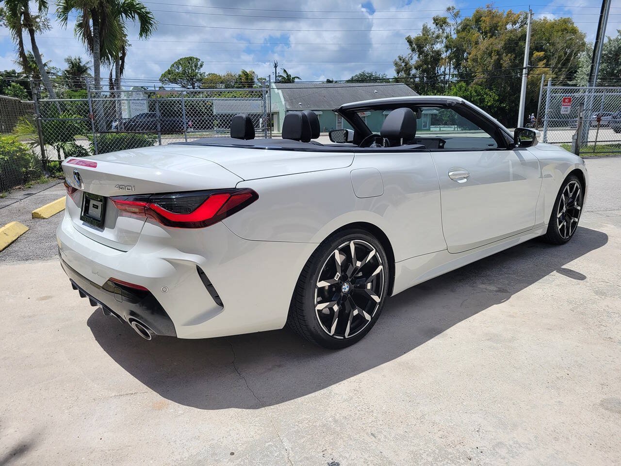 Used 2026 BMW 430i Convertible RWD image 5