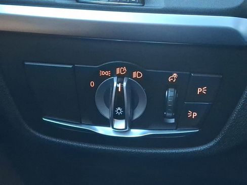 Used 2023 BMW X4 xDrive30i w/ Premium Package image 23