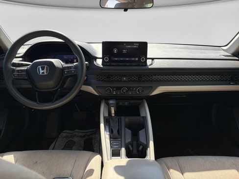 Used 2025 Honda Accord LX image 15