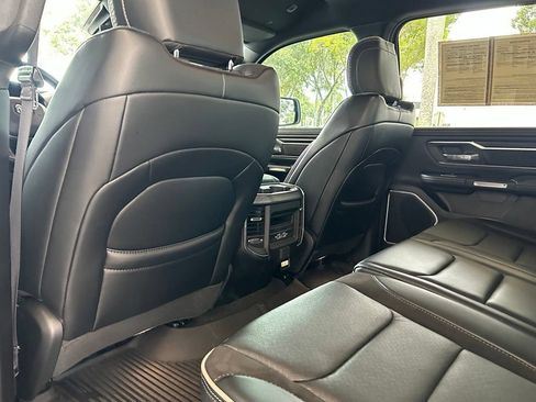 Used 2023 RAM 1500 Laramie AWD/4WD image 42