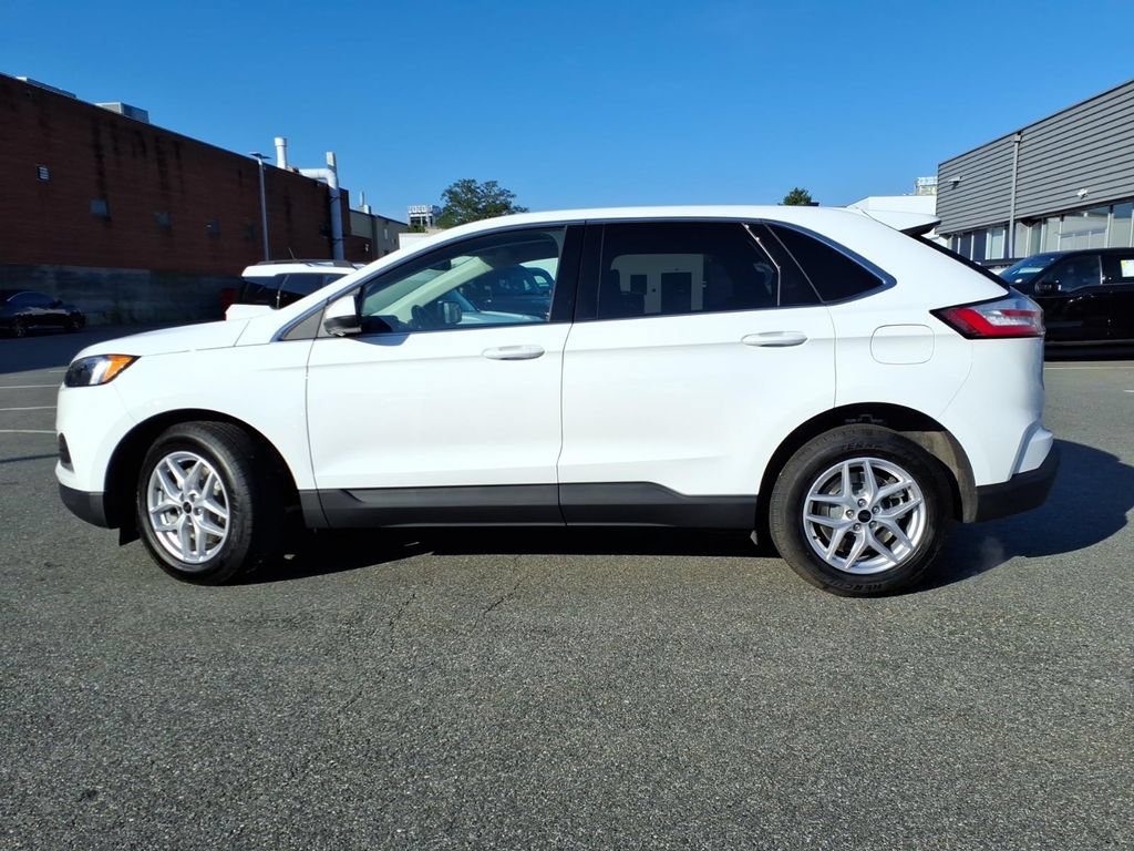 Used 2023 Ford Edge SEL w/ Convenience Package AWD/4WD image 9