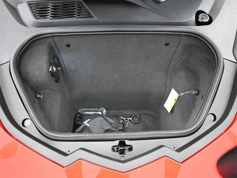 Used 2023 Chevrolet Corvette Stingray Coupe w/ Z51 Performance Package image 16