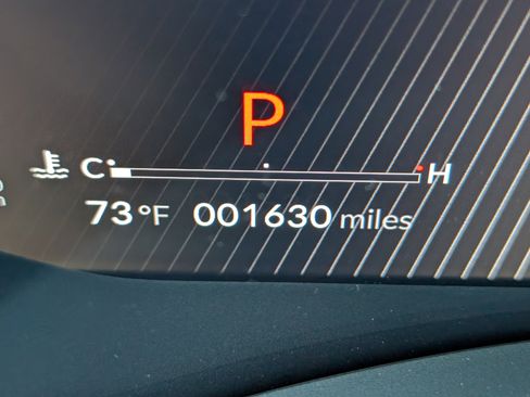 Certified 2025 Acura TLX w/ Technology Package image 14