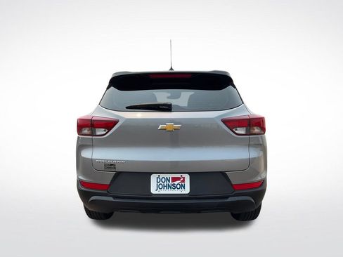 Certified 2023 Chevrolet TrailBlazer LS FWD image 23