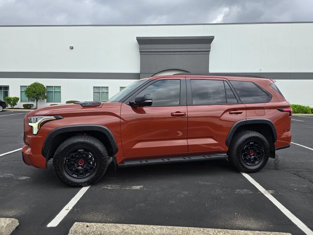 Used 2024 Toyota Sequoia TRD Pro AWD/4WD image 10