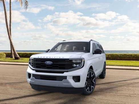 New 2026 Ford Expedition Platinum w/ Platinum Ultimate Package AWD/4WD image 3