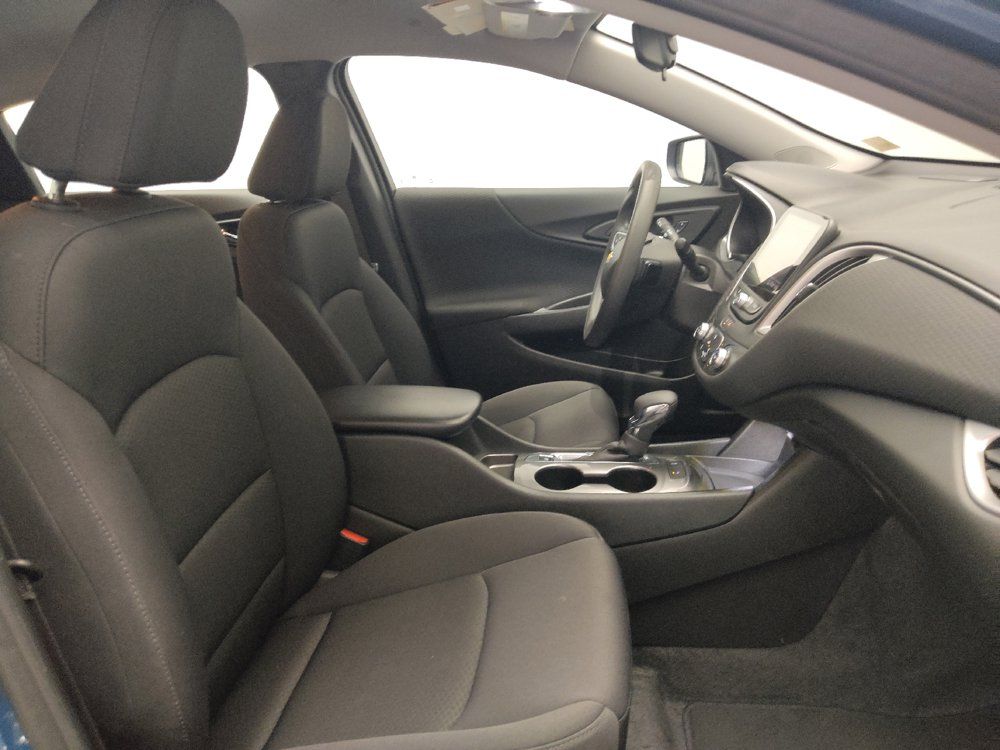 Used 2025 Chevrolet Malibu LS w/ Driver Confidence Package FWD image 21