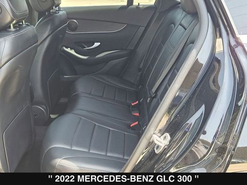 Used 2022 Mercedes-Benz GLC 300 4MATIC image 17