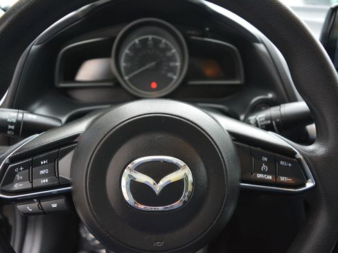 Used 2017 MAZDA MAZDA3 Sport w/ Preferred Equipment Package image 17