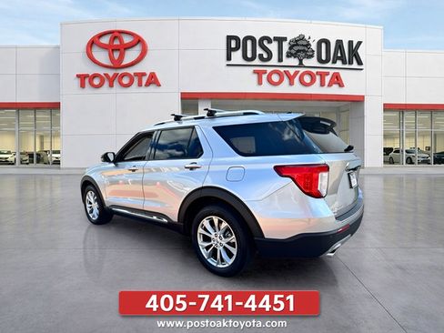 Used 2021 Ford Explorer Limited w/ Equipment Group 301A AWD/4WD image 4