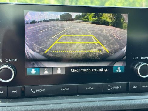 Certified 2023 Honda Accord EX image 23
