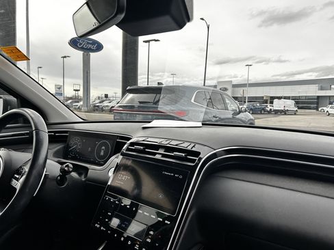 Certified 2023 Hyundai Tucson SEL image 14