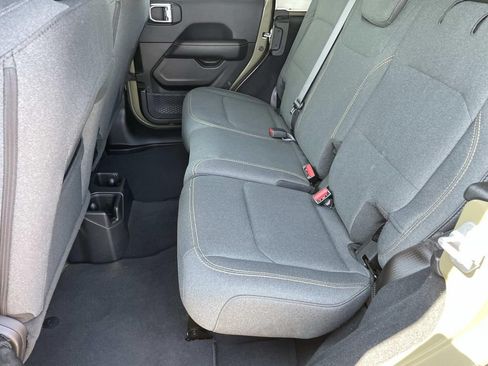 Used 2026 Jeep Wrangler Unlimited Sahara w/ Safety Group AWD/4WD image 11