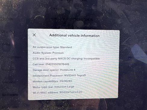 Used 2012 Tesla Model S Performance image 4