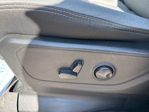 Used 2023 RAM 1500 Big Horn image 8