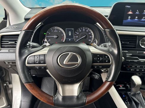 Certified 2022 Lexus RX 350 FWD w/ Premium Package image 9