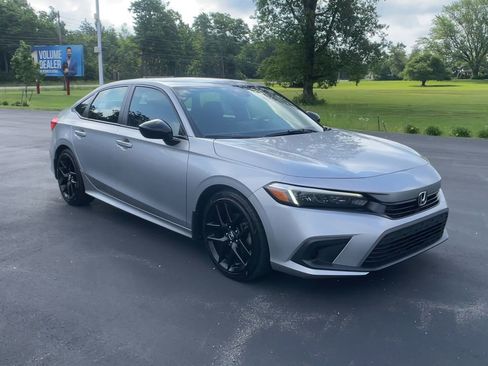 Certified 2023 Honda Civic Sport image 3