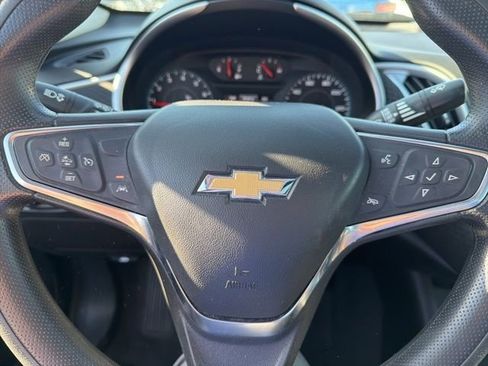 Used 2023 Chevrolet Malibu LT image 12