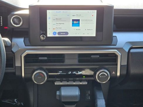 Used 2025 Toyota 4Runner SR5 image 17