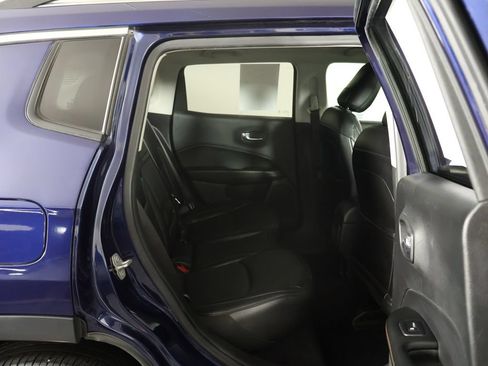 Used 2019 Jeep Compass Limited AWD/4WD image 30