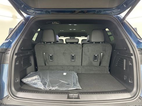 New 2026 Buick Enclave Preferred AWD/4WD image 24