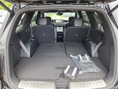 New 2025 Hyundai Palisade Calligraphy image 8