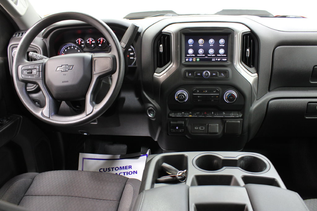 Used 2024 Chevrolet Silverado 1500 Custom Trail Boss w/ LPO, Dark Essentials Package AWD/4WD image 9