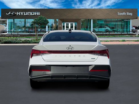 New 2026 Hyundai Elantra Blue image 6