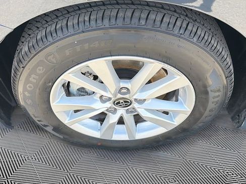 Used 2025 Toyota Camry LE FWD image 29
