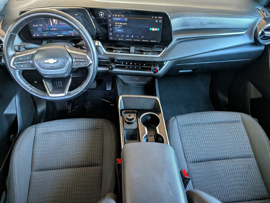 Used 2026 Chevrolet Equinox LT AWD/4WD image 21