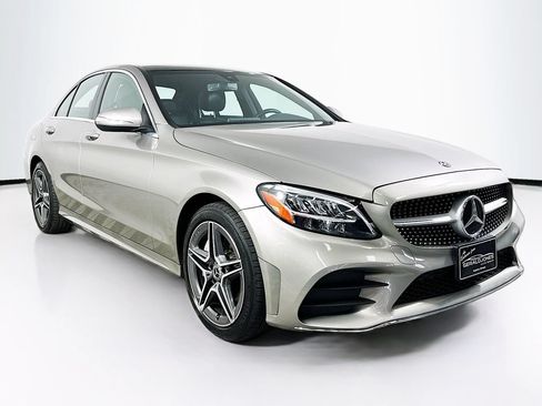 Used 2020 Mercedes-Benz C 300 4MATIC Sedan image 2