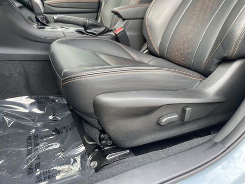 Certified 2022 Subaru Crosstrek 2.5i Limited w/ Moonroof Package 2 image 10