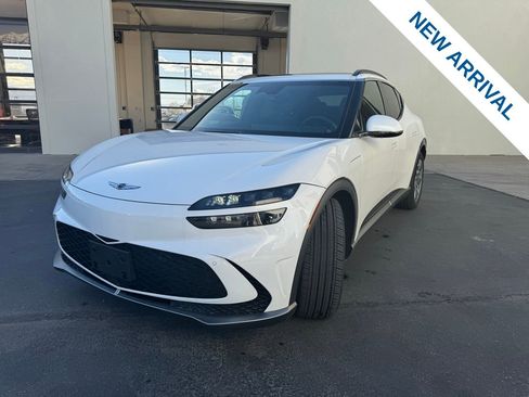 Used 2025 Genesis GV60 Advanced image 3