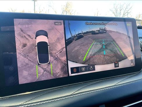 Used 2026 INFINITI QX60 Autograph w/ Dark Cargo Package image 31