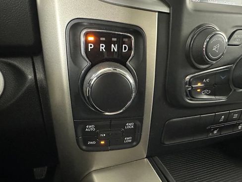 Used 2015 RAM 1500 Big Horn AWD/4WD image 17