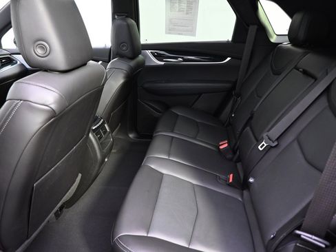 Certified 2025 Cadillac XT5 Premium Luxury image 21