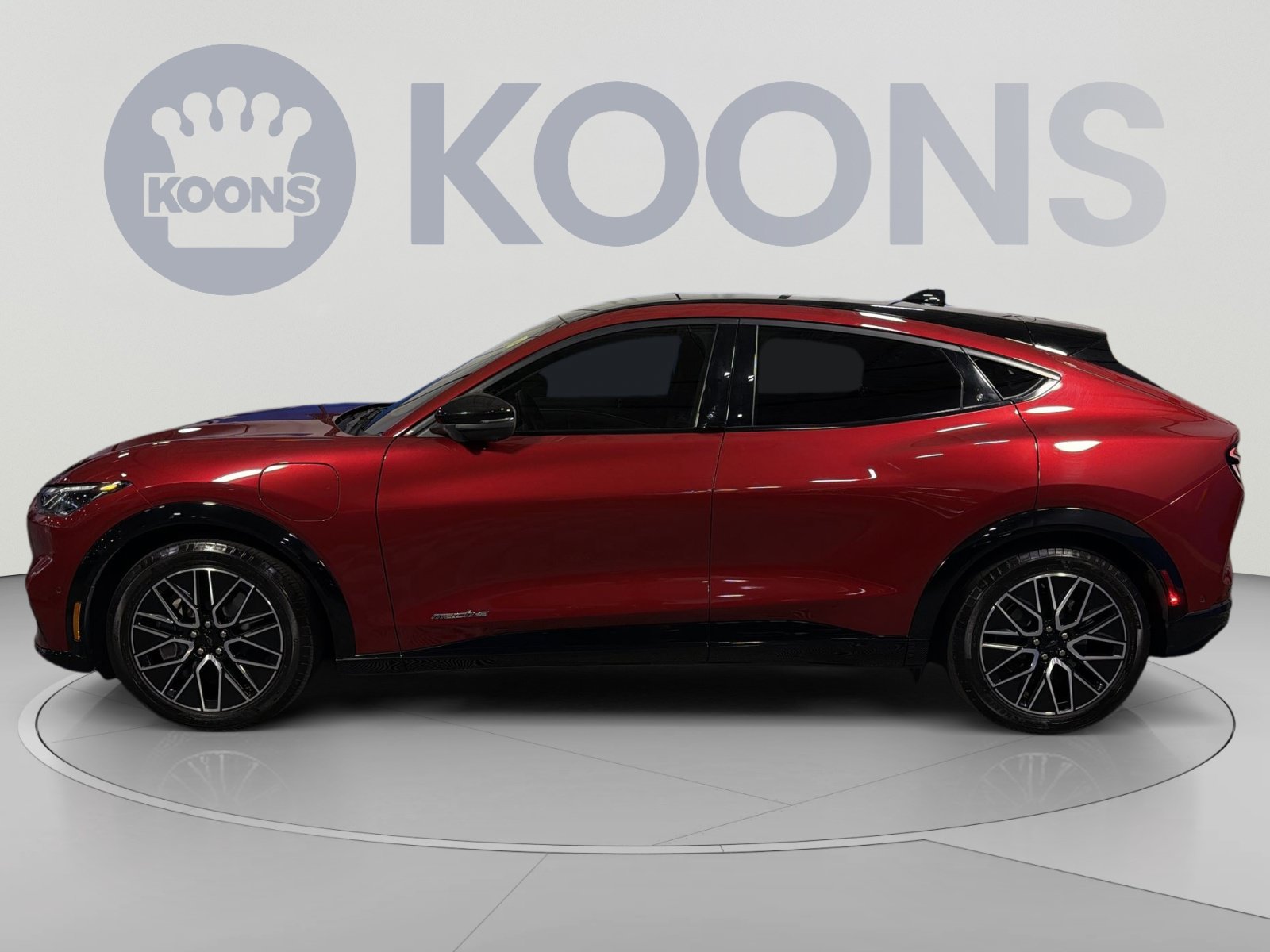 Used 2024 Ford Mustang Mach-E Premium RWD image 2