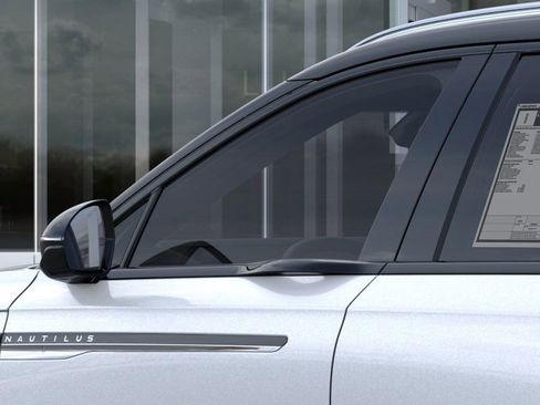 New 2026 Lincoln Nautilus Reserve image 20